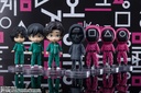 (PO) Figuarts Mini Squid Game - Masked Worker Image_6