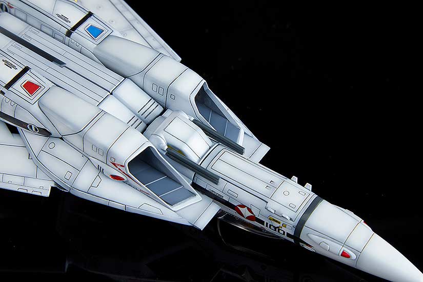 (PO) Macross: Do You Remember Love? PLAMAX 1/72 VF-1S Fighter Valkyrie (Roy Focker Custom) Image_9
