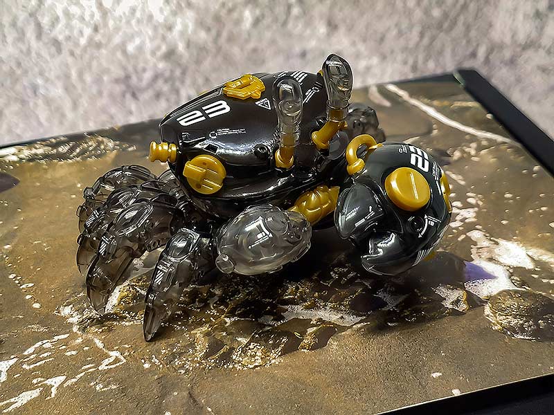 (PO) AQUACULTURE TANK 007 Fiddler Crab Gold Black Image_9