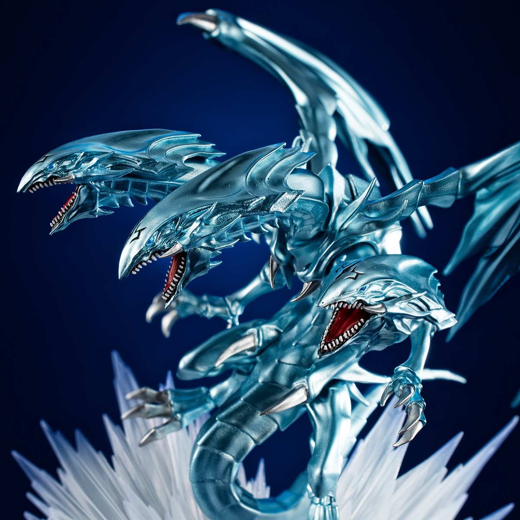 (PO) MONSTERS CHRONICLE: Yu-Gi-Oh! Duel Monsters - Blue Eye Ultimate Dragon Image_1