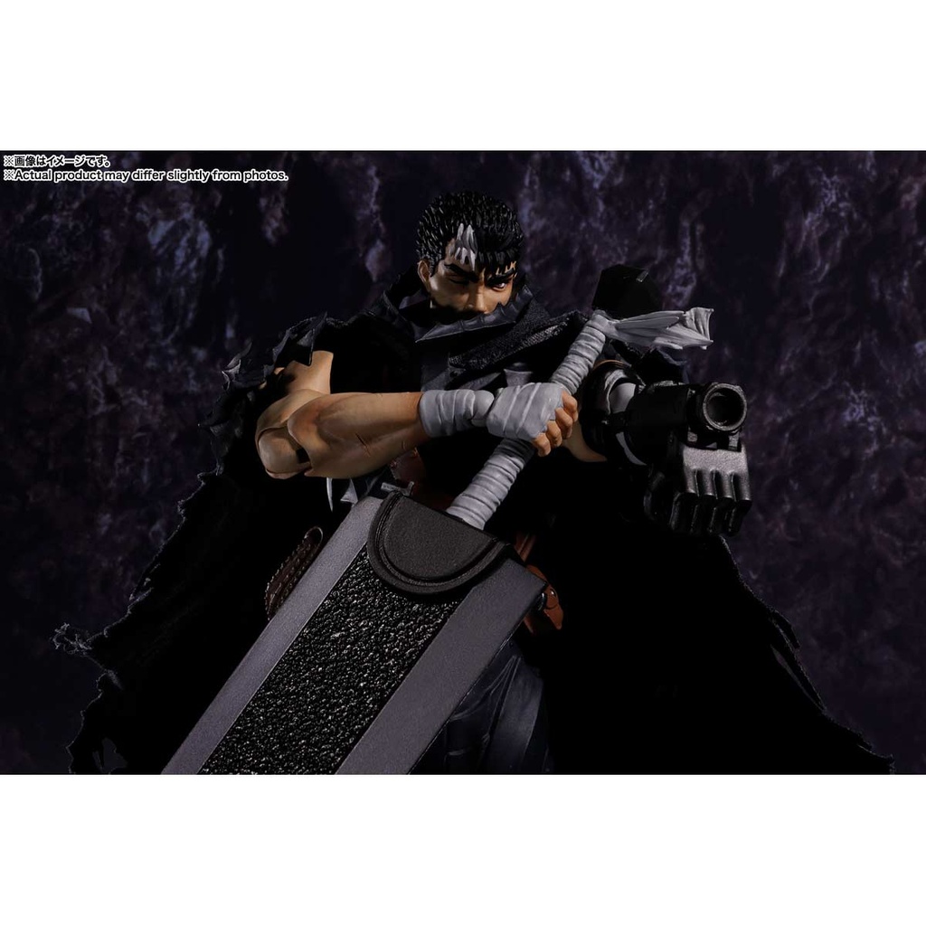 (PO) S.H.Figuarts Berserk - Guts (Berserker Armor) (Re-issue) Image_5