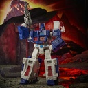 Transformers Generations WFC: Kingdom Leader Wave 3 - Ultra Magnus Image_6
