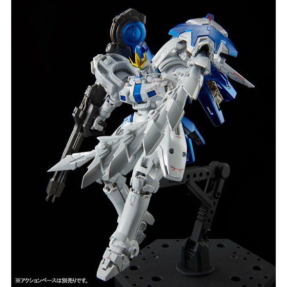 RG 1/144 Gundam Wing - Tallgeese III (Titanium Finish) (P Bandai) Image_4