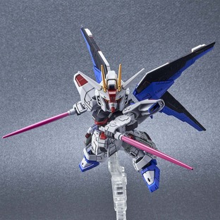 SD Gundam EX Standard - The Gundam Base Limited ZGMF-X10A Freedom Gundam (P Bandai) Image_5