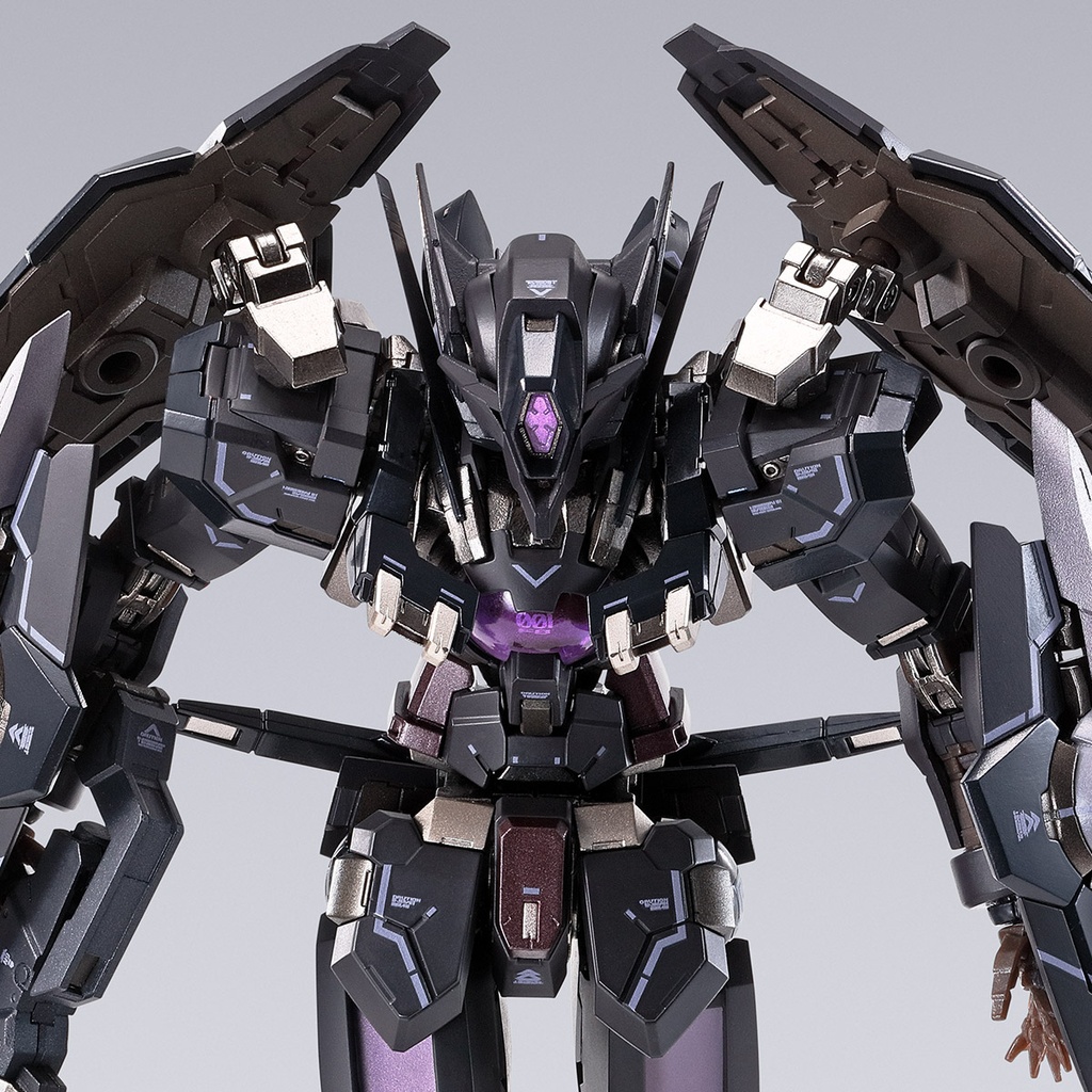 Metal Build Gundam 00 - Gundam Astraea Type-X Finsternis (P Bandai) Image_1
