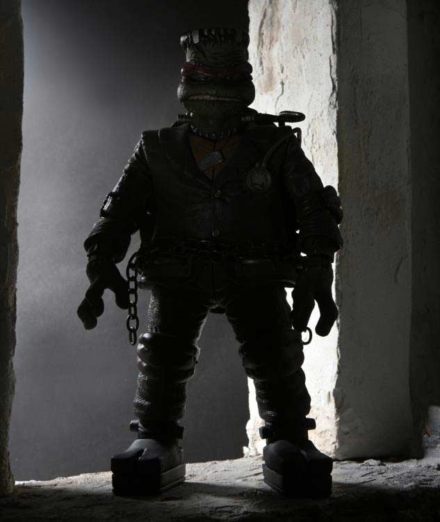 Teenage Mutant Ninja Turtle X Neca Monster Universe - Ultimate Raphael as Frankenstein's Monster Image_14
