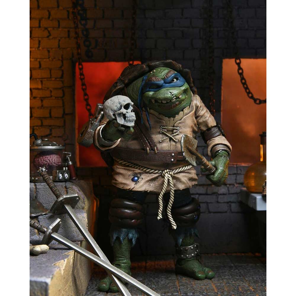 Teenage Mutant Ninja Turtle X Neca Monster Universe - Ultimate Leonardo as The Hunchback Image_5