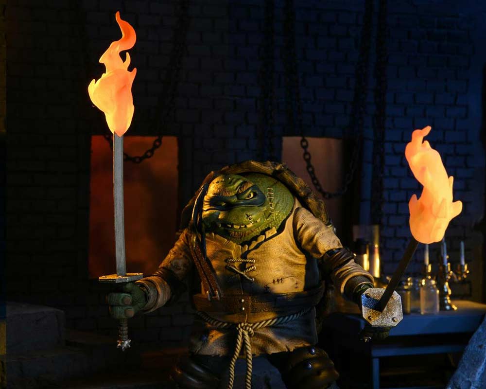 Teenage Mutant Ninja Turtle X Neca Monster Universe - Ultimate Leonardo as The Hunchback Image_9
