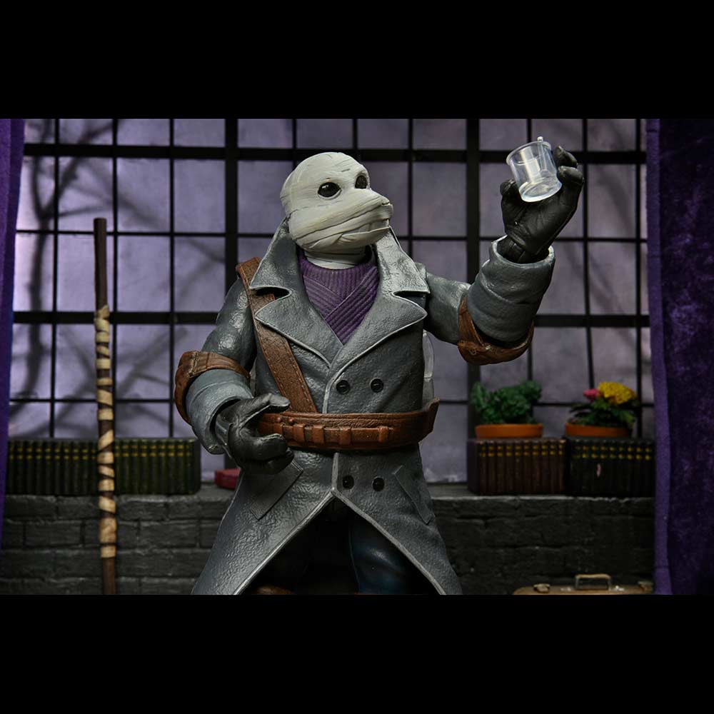 Teenage Mutant Ninja Turtle X Neca Monster Universe - Ultimate Donatello as The Invisible Man Image_5