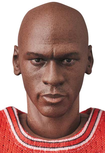 (PO) MAFEX Michael Jordan (Chicago Bulls) (4) Image_6
