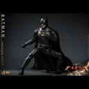 (PO) Movie Masterpiece Series MMS712 - The Flash - Batman (Modern Suit) Image_11