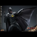 (PO) Movie Masterpiece Series MMS712 - The Flash - Batman (Modern Suit) Image_12