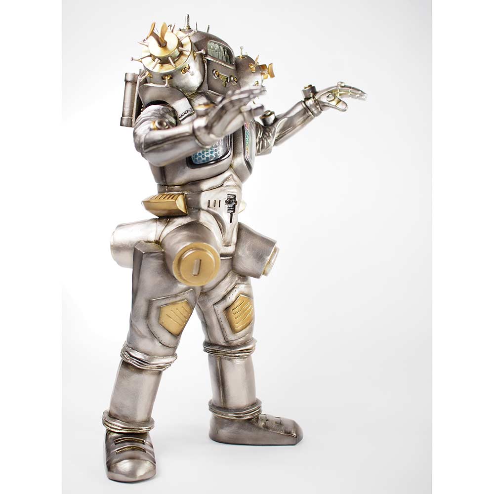 (PO) CCP 1/6 Tokusatsu Series Ultraseven King Joe Gun Metallic Ver. Image_8