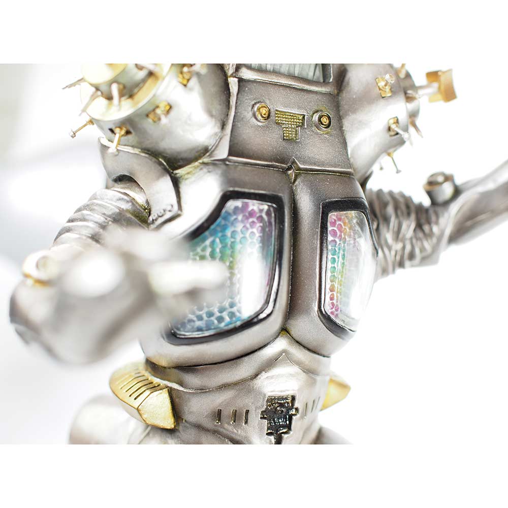 (PO) CCP 1/6 Tokusatsu Series Ultraseven King Joe Gun Metallic Ver. Image_10