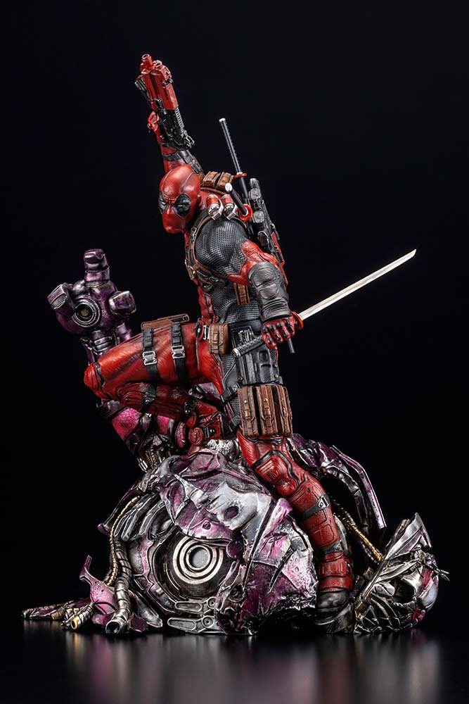 (PO) Marvel Universe Deadpool Fine Art Statue Signature Series Feat. Kucharek Brothers Image_5