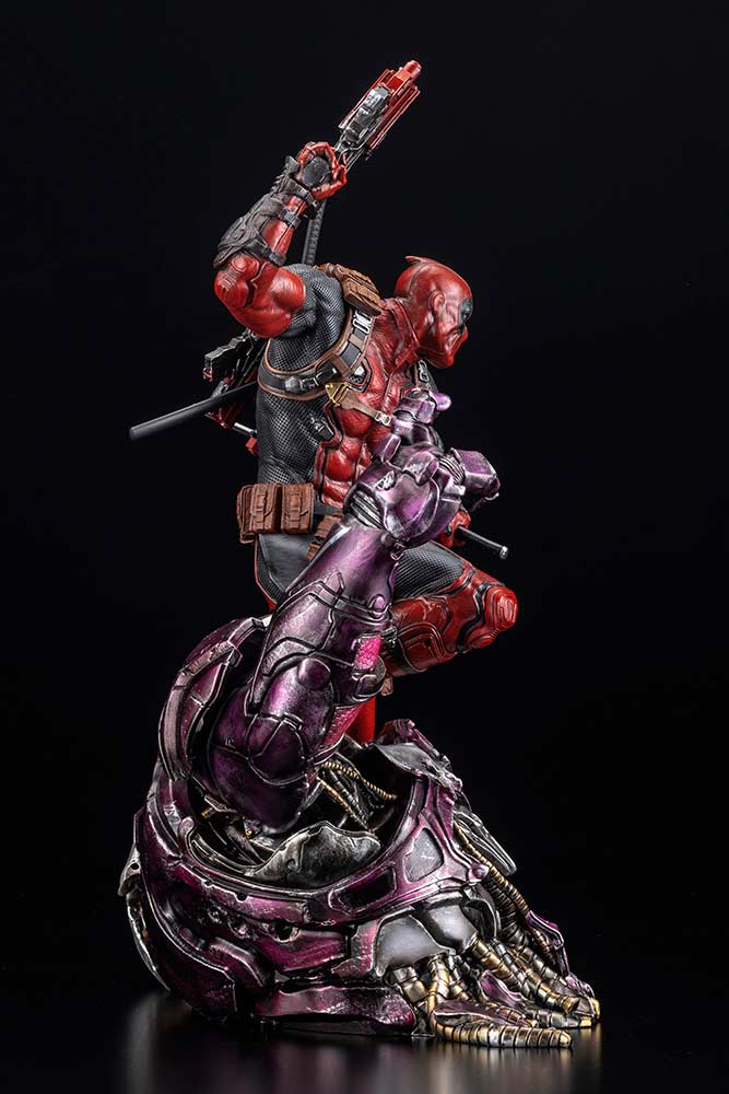 (PO) Marvel Universe Deadpool Fine Art Statue Signature Series Feat. Kucharek Brothers Image_8