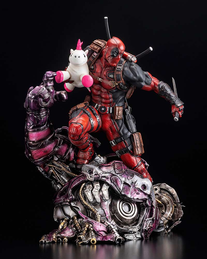 (PO) Marvel Universe Deadpool Fine Art Statue Signature Series Feat. Kucharek Brothers Image_14