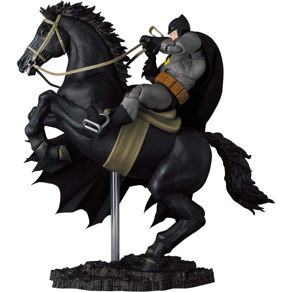 (PO) MAFEX Batman: The Dark Knight Returns - Batman & Horse Image_3