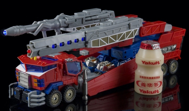 Transform and Rollout TR-02 - Commander of Stars Image_7