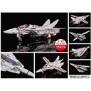 (PO) Macross PLAMAX PX06 1/72 VF-1J Fighter Valkyrie Vermilion Platoon (Ichijyo Hikaru's Fighter) Image_1