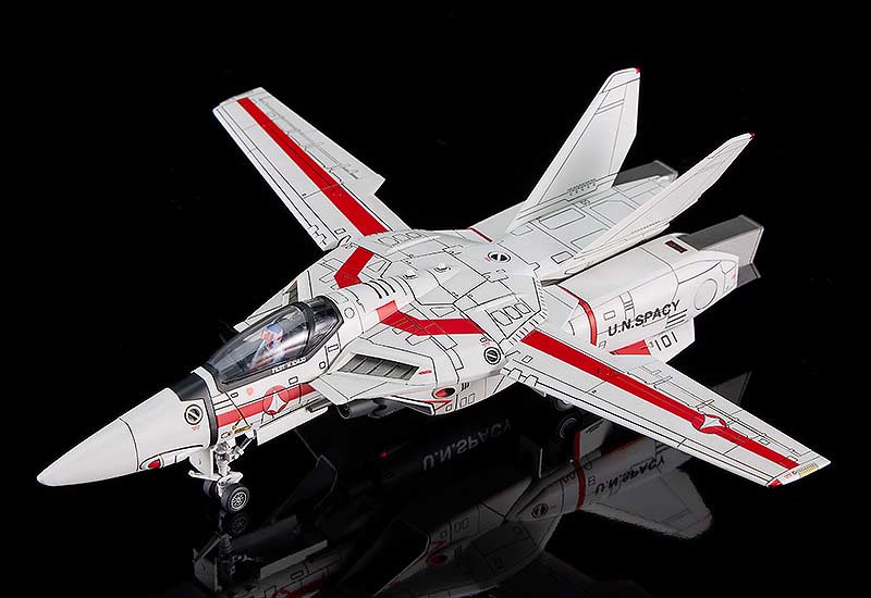 (PO) Macross PLAMAX PX06 1/72 VF-1J Fighter Valkyrie Vermilion Platoon (Ichijyo Hikaru's Fighter) Image_4