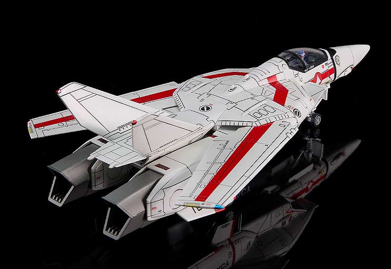 (PO) Macross PLAMAX PX06 1/72 VF-1J Fighter Valkyrie Vermilion Platoon (Ichijyo Hikaru's Fighter) Image_7