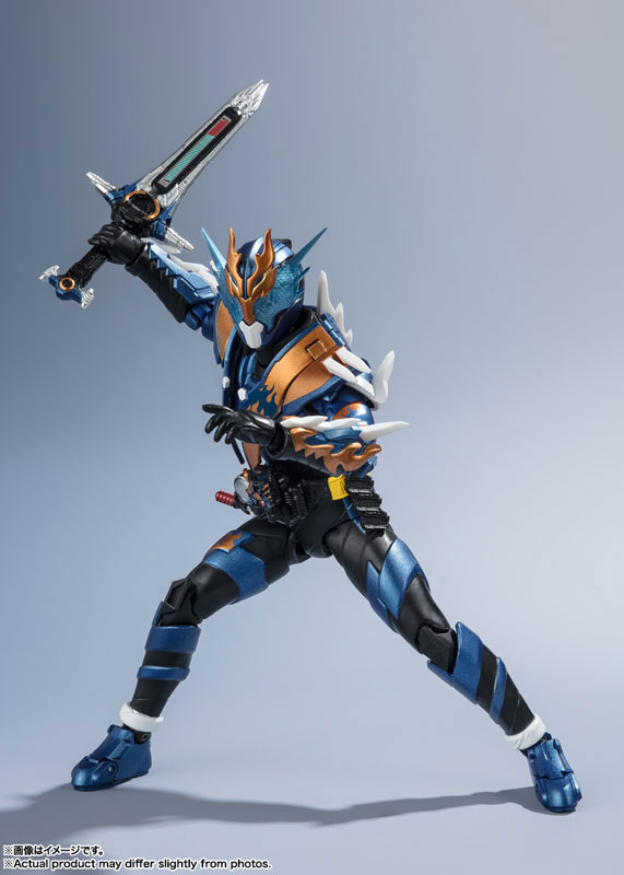 (PO) S.H.Figuarts Kamen Rider Cross-Z Heisei Generations Edition Image_3