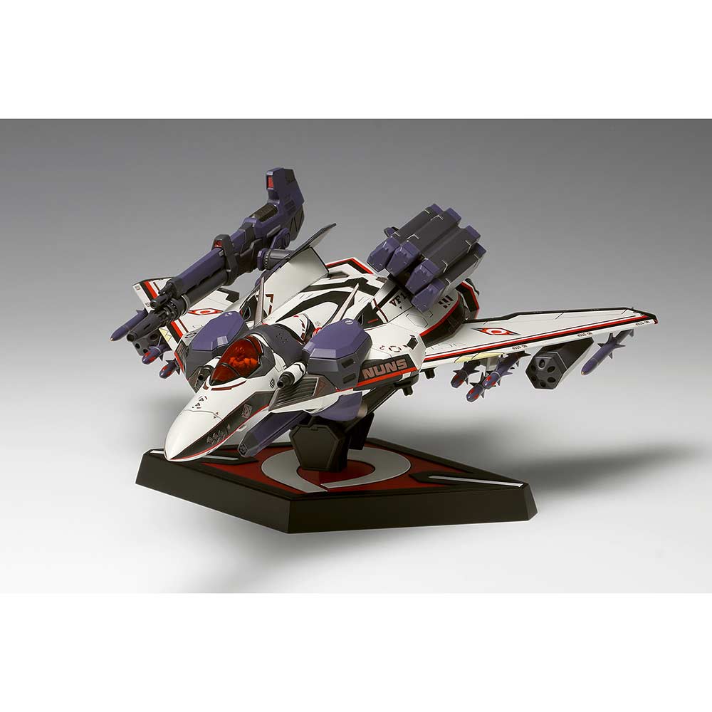(PO) VF-171EX Macross Frontier Armored Nightmare Plus (Alto Custom) Image_2