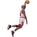 (PO) MAFEX Michael Jordan (Chicago Bulls HOME) Image_3