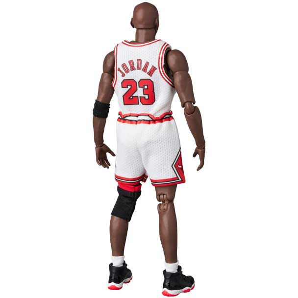 (PO) MAFEX Michael Jordan (Chicago Bulls HOME) Image_9