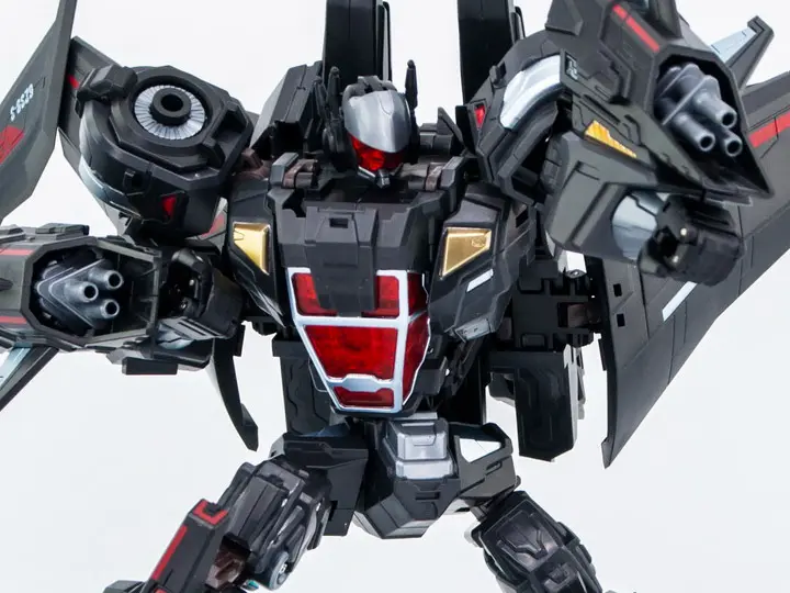 (PO) Cross Demension Series MTCD-05SP - Buster Stealthwing (1)