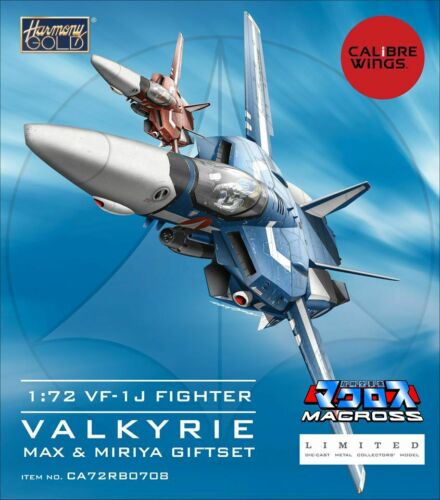 Macross VF-1J Fighter Valkyrie Max and Miriya Vehicle Giftset 1/72 Scale