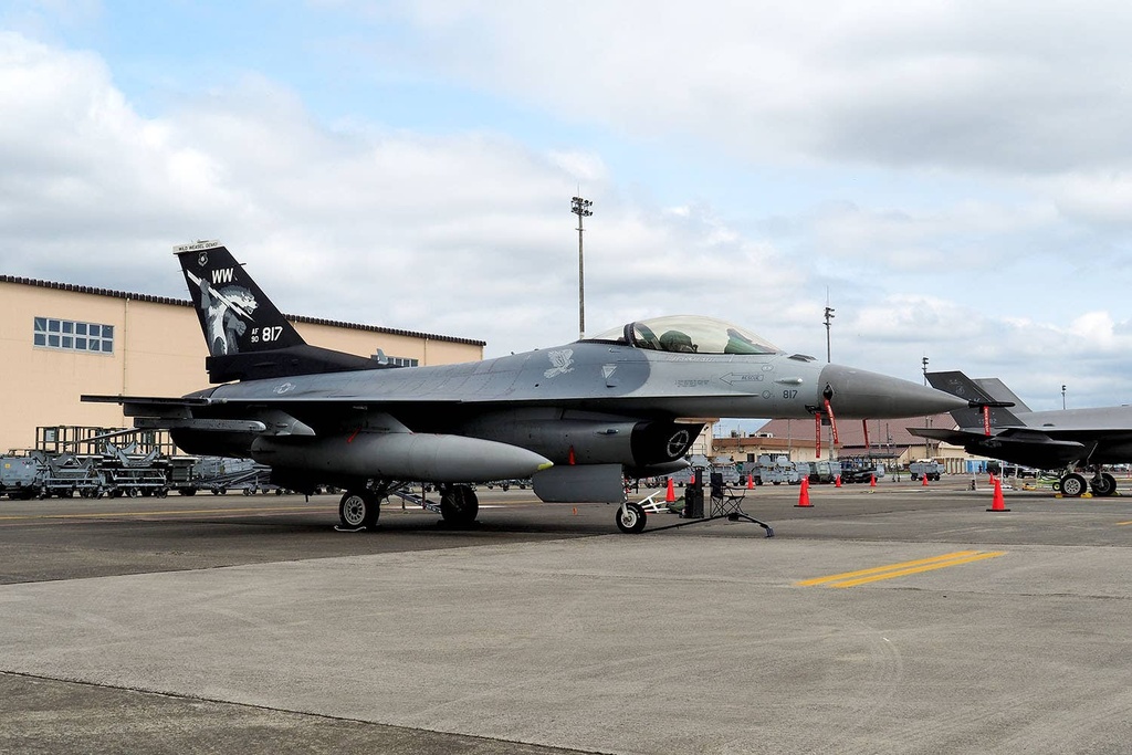 (SA) USAF Fighter F-16C Fighting Falcon 35th FW Wild Weasel Mission 50th Anniv., Misawa AB